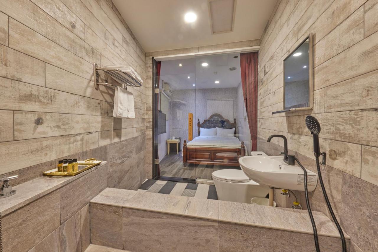 Kyokusui Hotspring Hotel Taipei Bagian luar foto