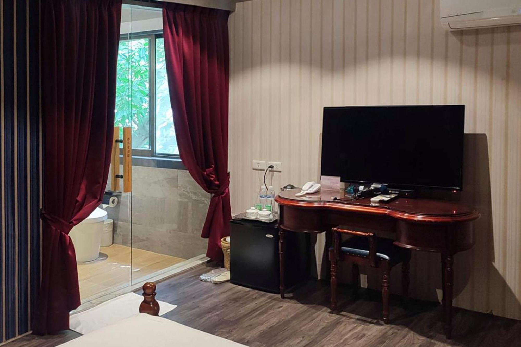 Kyokusui Hotspring Hotel Taipei Bagian luar foto